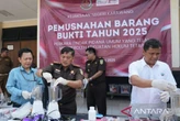 Kejari Karawang Musnahkan Ratusan Gram Narkoba dari 86 Perkara