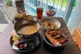 Lengkapi Kulineran Jatim, Sarirasa Hadirkan Sate Khas Senayan di Surabaya