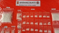 2 OTK Bermotor Lempar Plastik Berisikan Sabu-sabu ke Dalam Lapas Karawang