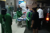 Momen Haru di Gresik, Polisi Kawal Ibu Hamil yang Hendak Melahirkan ke Rumah Sakit