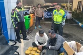 PJR & BNN Jatim Gagalkan Pengiriman 7 Kg Sabu-Sabu dari Malaysia di Tol Waru Gunung
