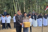 Tanda Cinta Tanah Air, 2 Eks Jemaah Islamiyah Ikut Upacara HUT RI di Ponpes Magetan