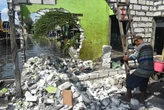 Satpol PP Surabaya Mulai Tertibkan Bangli di Sungai Kalianak, Target 600 Meter