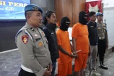 Polisi Tangkap Pelaku Penyiraman Air Keras ke Ibu dan Anak di Sukabumi, Motifnya Asmara