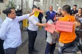Rekonstruksi Pembunuhan Bidan di Situbondo, Suami Korban Peragakan 26 Adegan