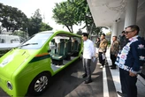 Mobil Molisa Buatan Unissula Curi Perhatian Gibran di Istana Wakil Presiden