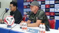 Persis Solo Siapkan Perlawanan Sengit untuk Persib Bandung, Peter de Roo: Kami Harus Percaya Diri