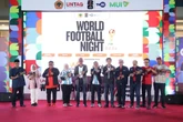 Untag Surabaya Tanamkan Nilai Sportivitas Lewat Nobar Final Piala Dunia 2026