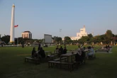 Senja Budaya 2026, Tugu Pahlawan Disulap Jadi Ruang Nostalgia dan Hiburan Rakyat