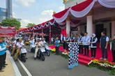 Khofifah Lepas Tim Sukarelawan Bawa Tali Asih untuk Keluarga Pahlawan