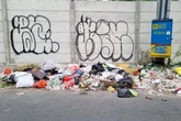 Tumpukan Sampah di Kalibokor Surabaya Kembali Bikin Resah, Warga Minta Pemkot Tegas