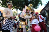 Uniknya MPLS di SDN 1 Kaliasin, Para Guru Kenalkan Kostum Karakter Wayang ke Siswa