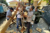 Ketahuan Angkut 58 Lembar Kayu Jati, 3 Warga Situbondo Terancam Denda Miliaran