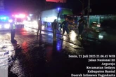 Solar Tumpah di Jalan Jogja-Wates, Damkar Dikerahkan