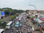 Mudik Lebaran 2025, Ribuan Kendaraan Mulai Tinggalkan Kota Bandung via Tol Pasteur