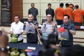 4 Warga Malang Suntik Elpiji Melon ke Tabung 12 Kg, Raup Untung Rp384 Juta