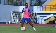 Minim Menit Bermain, Robi Darwis Meninggalkan Persib Bandung