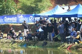 Dari Lapangan ke Kolam, Legenda Persib Tebar Umpan Kenangan