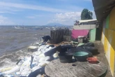 Diterjang Gelombang Pasang, 2 Rumah Warga di Pesisir Situbondo Rusak