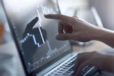 Trading CFD, Cara Efisien Kelola Kekayaan Modern Menurut Octa Broker