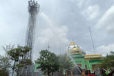 Menara Masjid Agung Darussalam Bojonegoro Kebakaran, Sisa Kerangka