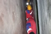 Pergi ke Rumah Kerabat Lewat Jalan Sempit, Nenek 71 Tahun Terjepit di Sela Tembok