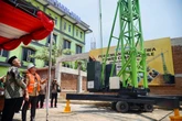 Inovatif! Siswa SMK di Malang Ciptakan Tower Crane Mobile Setinggi 16 Meter
