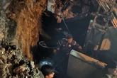 Sepeda Motor Tercebur Proyek Drainase Margorejo Surabaya Tewaskan Seorang Lansia