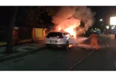 Korsleting Listrik, Mobil CRV Prestige Terbakar di Jalan Setail Surabaya