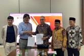 Gandeng MUI Jatim, YCarry Bawa Locker Pintar dari Hong Kong ke Indonesia