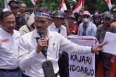 Ribuan Orang di Sidoarjo Demo Tuntut Keadilan Status Kepemilikan Lahan di Tambak Oso