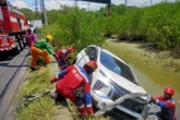 Mitsubishi Xpander Tercebur Sungai Benowo Surabaya, Sopir Diduga Mengantuk