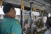 QRIS TAP Diluncurkan, Gubernur DIY Langsung Menjajalnya di Trans Jogja