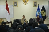 Jadi Pembicara di PKKMB Unesa, Kadindik Jatim Minta Mahasiswa Baru Menjadi Game Changer