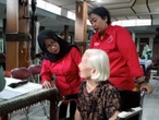 Memperingati Bulan Bung Karno, DPC PDIP Yogyakarta Menggelar Bakti Sosial di Panti Wreda