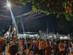 Simpatisan PDIP dan Demokrat Kepung KPU Kota Serang