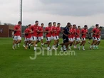 29 Pemain Timnas Ikut Latihan Perdana di Jakarta, Simon Tahamata Angkat Bicara