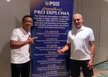 Dua Tangan Kanan Johnny Jansen di Bali United Berburu Lisensi AFC Pro