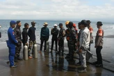 Operasi SAR Terkendala Arus Kuat Selat Bali, Penyelam Terseret 500 Meter