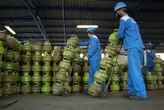 Gila-gilaan! Pertamina Siapkan Ekstra Dropping 258.160 Tabung LPG Selama Galungan