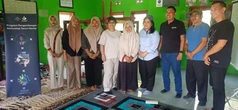 Koleksi Galeri Sejarah dan Kelompok Tenun Mantar Bikin Takjub, Kakanwil Berpesan