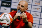 Bursa Transfer: Johnny Jansen Incar Pemain Baru Musim Depan, Ada Syaratnya