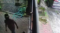 Pencuri di Denpasar Bali Terekam CCTV, Korban Rugi Rp 700 Juta