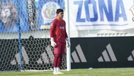 Arema FC Rekrut Kiper Syahrul Trisna, Adi Satryo & Gianluca Pandeynuwu Bertahan
