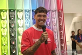 Shayne Pattynama Antusias Sapa Fan di Bali, Berbagi Tip Hidup Sehat dengan Gen Z