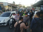 Warung Geprek di Denpasar Diseruduk Mobil, Dua Karyawan Tersiram Minyak Panas