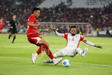 Pelatih Vietnam Tertangkap Kamera di SUGBK, John Herdman Berkomentar