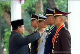 Jadi Simbol Keteladanan, 4 Peraih Adhi Makayasa Terima Tanda Pangkat Langsung dari Presiden