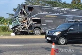 Kecelakaan Maut di Tol Cipali KM 182 Cirebon: Bus Tabrak Truk, Satu Penumpang Tewas