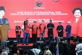 Hasto Kenang Ajaran Bung Karno di Depan 1.500 Buruh